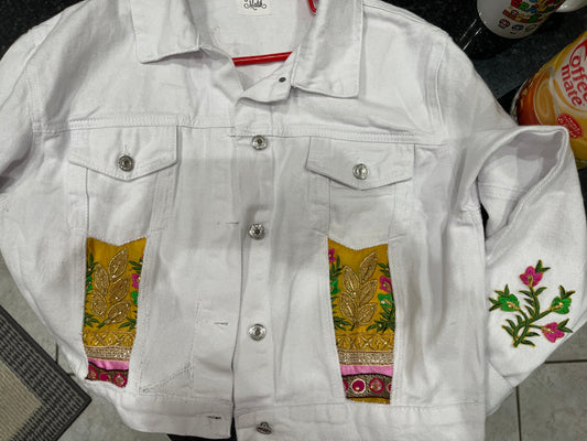 Denim Woman's/White-Imagining India
